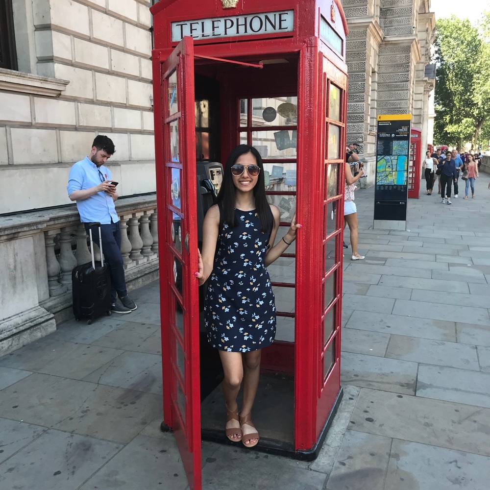 Meet your Posher, Riya